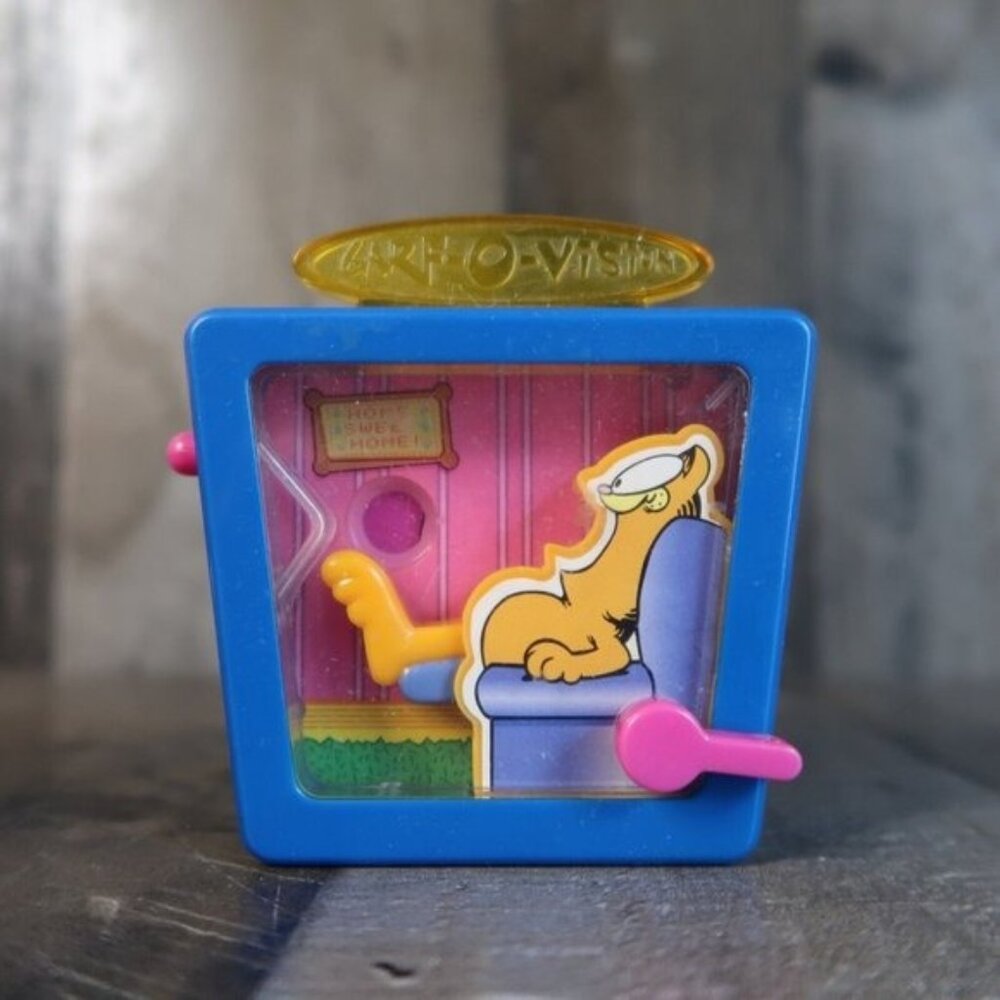 Garfield Garf-O-Vision Arcade Game Wendy's Kids Meal Toy Ball Game Hand Held